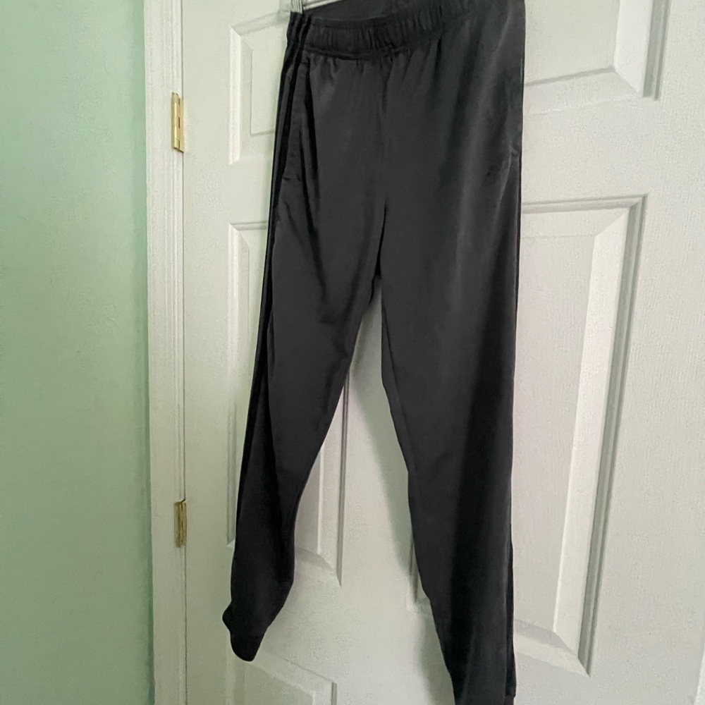 Adidas men’s small Gray Bottoms